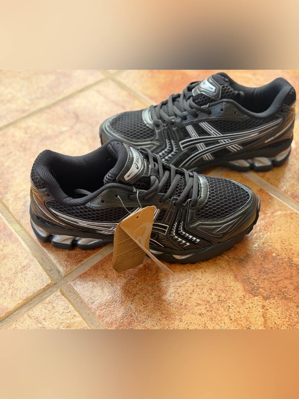 Size 8.5 Men’s Ans Women’s 10 - Asics Gel Kayano 14 Black and Silver
